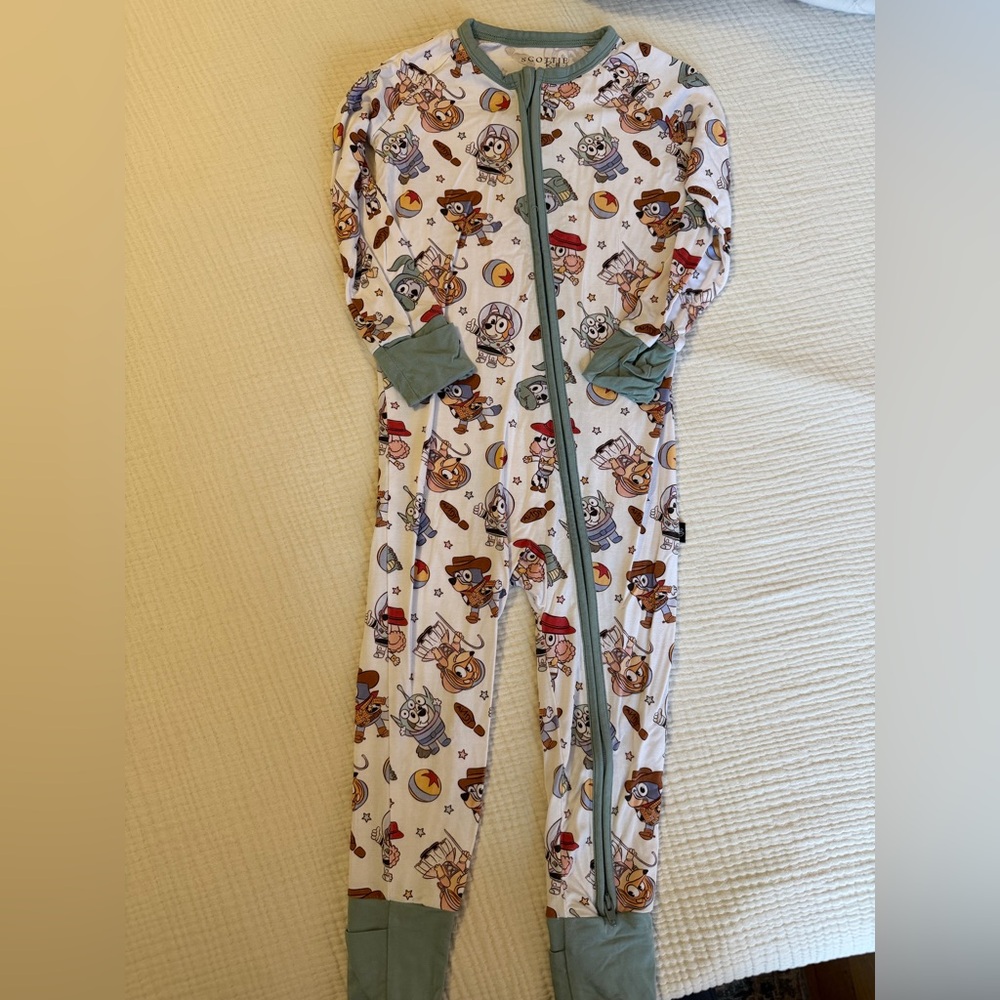 Scottie Belle Bluey Convertible Zip Romper
